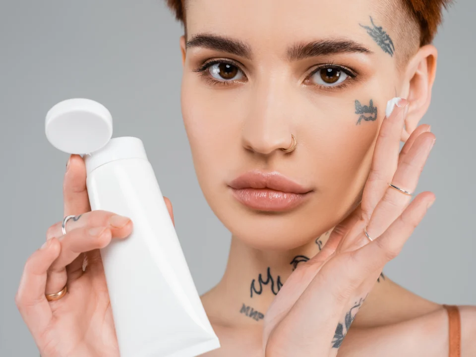 does numbing cream work for tattoo pain relief before session