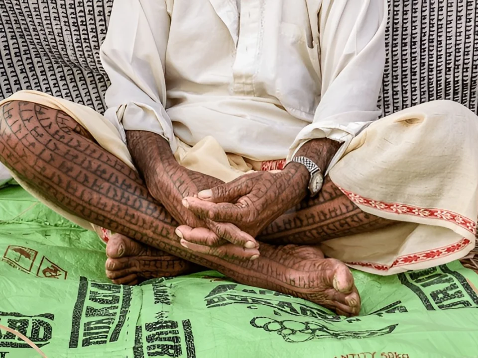 half sleeve tattoo ideas for men tribal inspired pattern