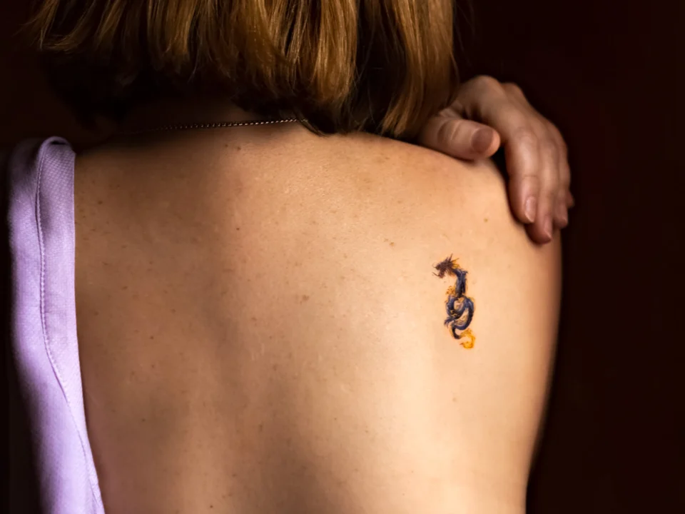 small shoulder gap filler tattoo